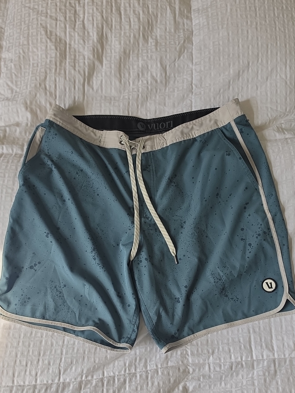 Vuori Men's Board Shorts-36 Inch Waist